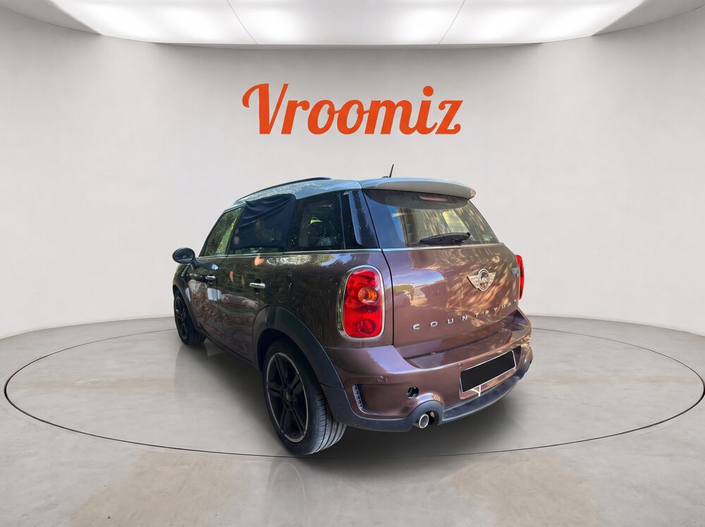 MINI COUPE countryman SD 143cv ALL4 Boite auto FULL Options GPS TO JA18 2014 occasion 69680 Chassieu
