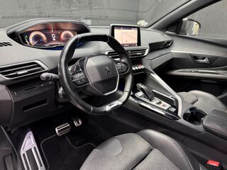 3008 1.5 BlueHDi 130ch EAT8 Gt-Line - ATTELAGE / CARPLAY / SIEGES 2018 occasion 45560 Saint-Denis-en-Val