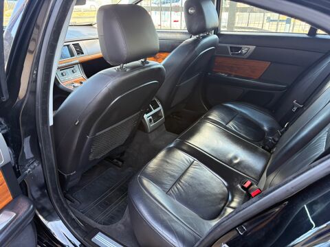 XF S&eacute;rie Limit&eacute;e A 3.0 V6 211 2010 occasion 95370 MONTIGNY-LES-CORMEILLES