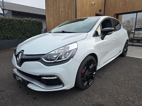 Renault Clio 1.6L TURBO 200CH / CARPLAY ET ANDROID AUTO 2014 occasion VILLEFRANCHE-DE-ROUERGUE 12200