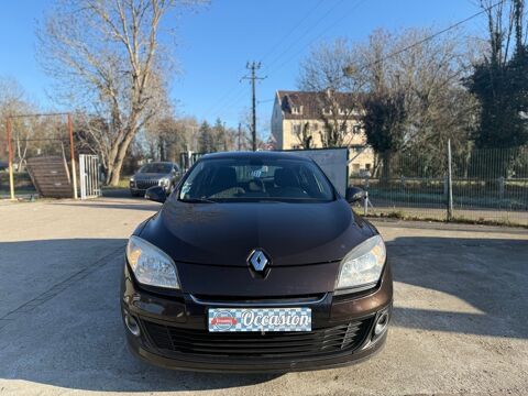 M&eacute;gane III TOM TOM DCI 90 CH PAIEMENT EN PLUSIEURS FOIS JUSQU'A 3500 2012 occasion 78270 BENNECOURT