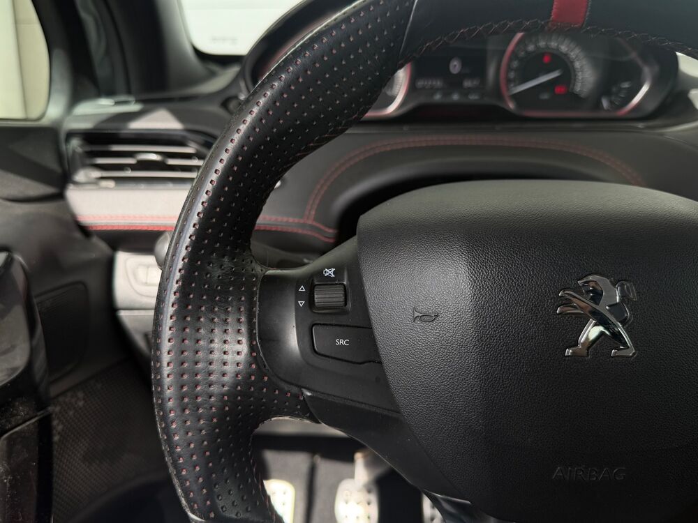 208 I GTI 1.6 THP 200 cv - Demi ligne 2013 occasion 95190 Goussainville