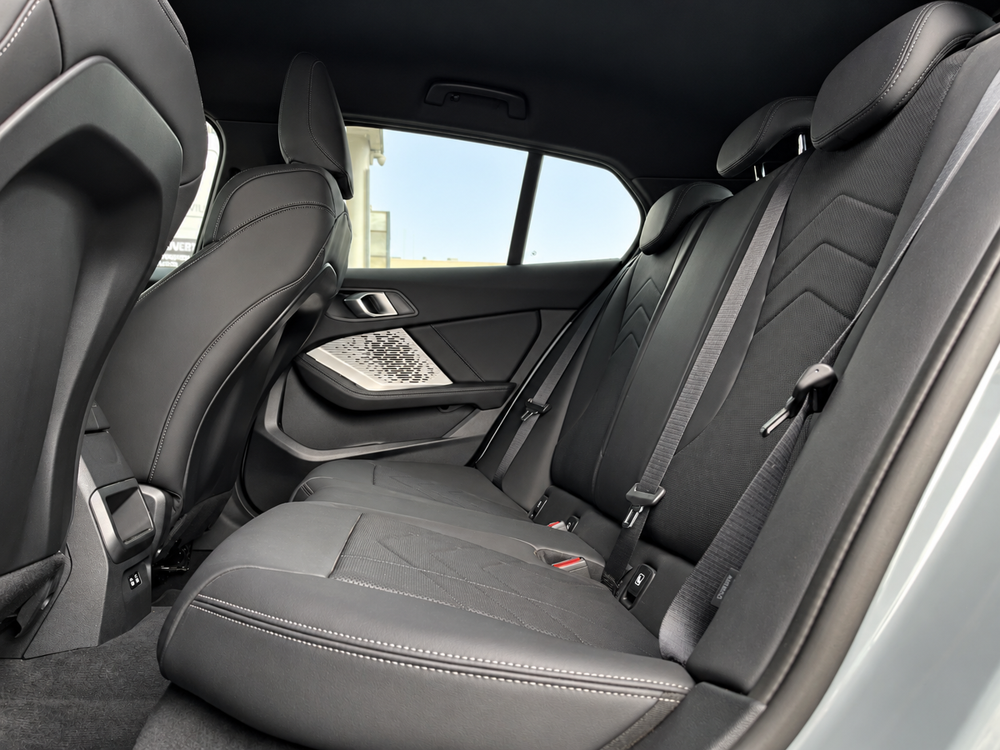 S&eacute;rie 1 (F70) M SPORT 120d 2.0 d Mild Hybrid DCT7 163 cv Bo&icirc;te auto 2026 occasion 95190 Goussainville
