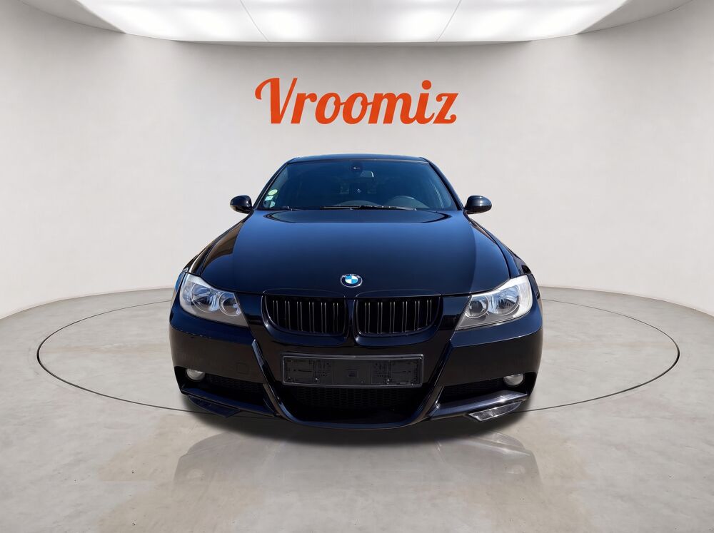 S&eacute;rie 3 318 E90 M SPORT DESIGN 143 EQUIPEE GPS Alcantara KIT DISTRIB 2008 occasion 69330 MEYZIEU