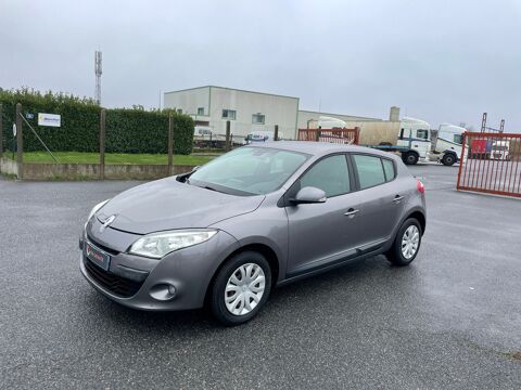 Renault M&eacute;gane III 1.5 DCI 90 CV GARANTIE 12 MOIS 2009 occasion Cercottes 45520