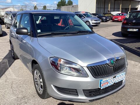 Fabia 1.2 Active 2012 occasion 62100 Calais