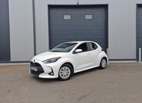 Toyota Yaris 4  116H France Business / 1er Main / Garantie 2021 occasion COIGNIERES 78310