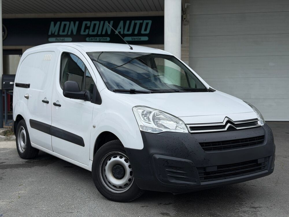 Berlingo Phase 2 L1 600kg 1.6 Blue HDi ETG6 99 cv - Distrib OK 2018 occasion 95190 Goussainville