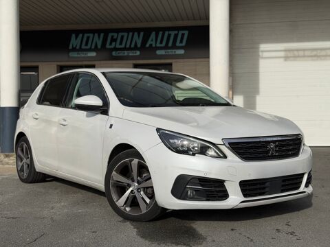 Peugeot 308 - II Tech Edition (T9) EAT8 130 cv - Cam