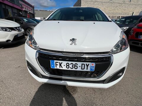 208 (2) 1.2 VTI 82 SIGNATURE 5P TVA R&Eacute;CUP&Eacute;RABLE 2019 occasion 78310 Coigni&egrave;res