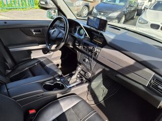 Classe GLK 220 CDi 2.1 CDI 16V DPF BlueEFFICIENCY 4MATIC 7G-TRONIC 170 2010 occasion 69200 VENISSIEUX