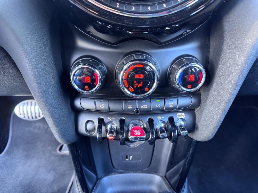 MINI COUPE John Cooper Works 231 ch LCI - 2018 - Sieges sport - BVA 2018 occasion 06220 Antibes