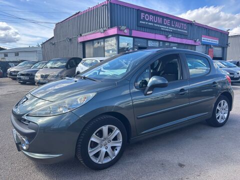 Peugeot 207 - 1.6 HDI 16V 90 PREMIUM 5P - Vert fonc&
