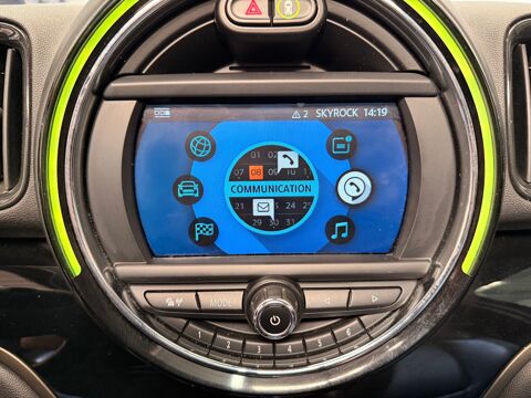 MINI COUPE COOPER SE ALL4 RED HOT CHILI 136+88 BVA6 2019 occasion 91540 Ormoy