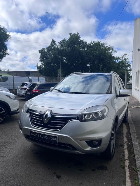 Koleos 2.0 dci *INITIALE PARIS * **BOITE AUTOMATIQUE** ***TOIT OU 2014 occasion 29200 BREST
