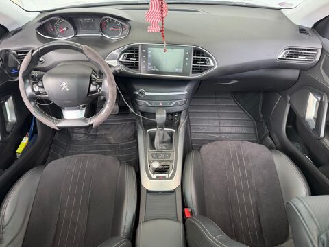 308 F&eacute;line II (T9) 1.2 e-THP 130 cv Bo&icirc;te auto - Toit panoramiqu 2015 occasion 95190 Goussainville
