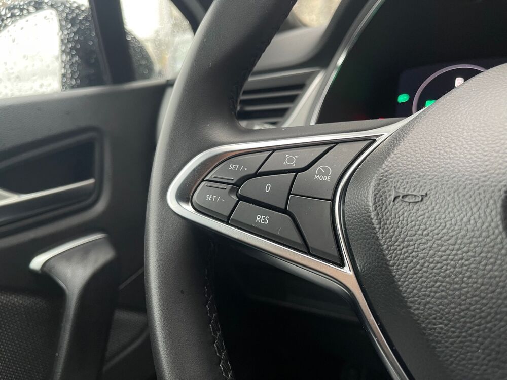 Captur Techno II Phase 2 E-TECH 1.6i 145 Full Hybrid 94 cv Bo&icirc;te au 2024 occasion 95190 Goussainville