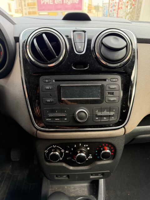 Lodgy 1.5 DCI 110 1ERE MAIN 7 PLACES RADAR DE RECUL PORT USB AUXIL 2012 occasion 78800 Houilles