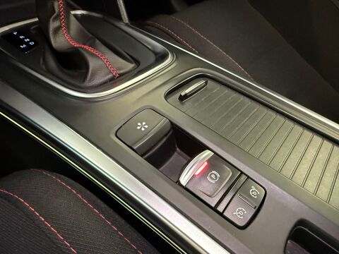 M&eacute;gane IV RS 1.8 TCE BVA / SUIVI CONSTRUCTEUR COMPLET / GARANTIE 2018 occasion 85300 CHALLANS