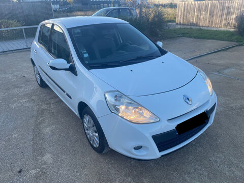 Renault clio 3 PHASE 2 - 1.2 16V 75 CH ECO2 EXPRESSIO