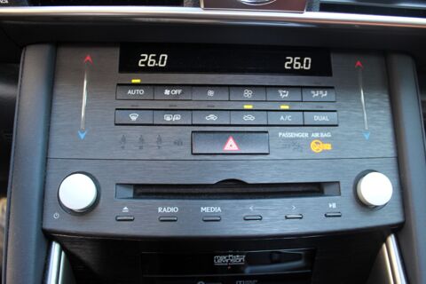 IS III (2) 300H F SPORT EXECUTIVE FULL OPTIONS + CARPLAY / ENT 2020 occasion 34430 Saint-Jean-de-V&eacute;das
