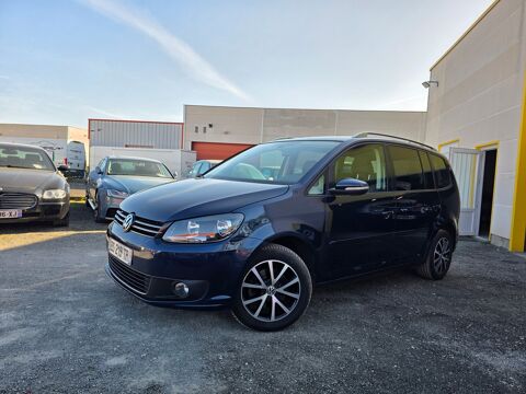 Volkswagen Touran 1.6 TDI 105CH DESIGN EDITION BVA DSG 7 RAPPORTS 2011 occasion Vineuil 41350