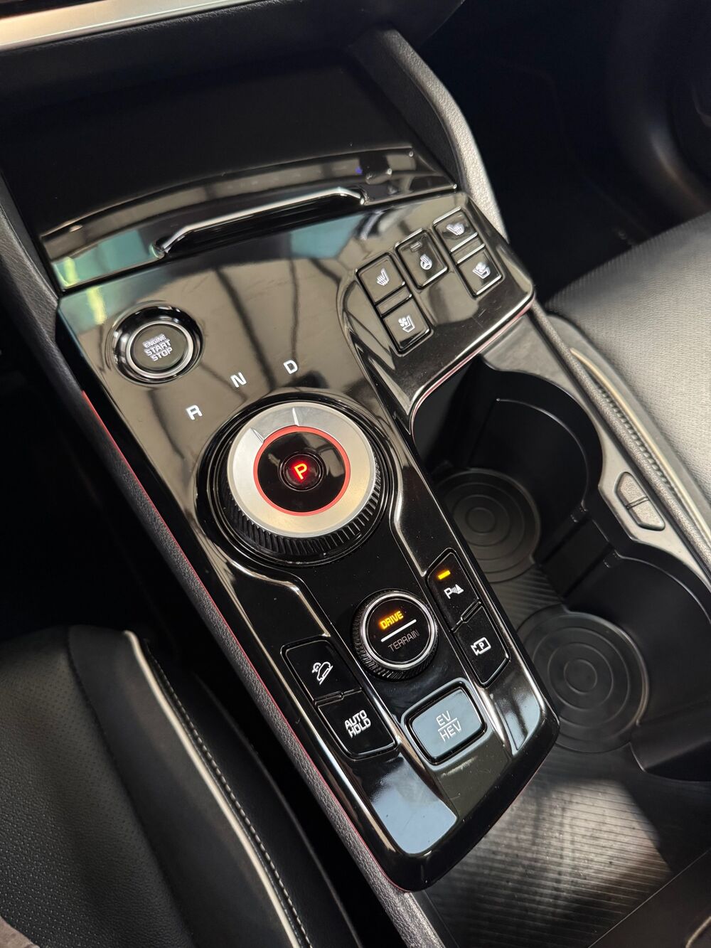 Sportage V 1.6 T-GDI PHEV 265ch GT-Line Premium BVA6 4x4 / Options ++ 2022 occasion 45770 Saran