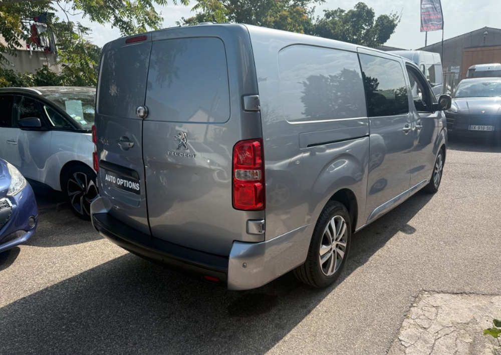 Expert PEUGEOT Cabine approfondie fixe Premium blue HDI 180 2020 occasion 69150 D&eacute;cines-Charpieu