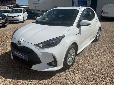 Toyota Yaris Hybride 116h France Business Stage Academy 1ere Main 2022 occasion Fleury-les-Aubrais 45400