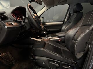 X3 (F25) xDrive 30D 258cv Luxury BVA8 06/2011 Entretien complet 2011 occasion 69330 Pusignan