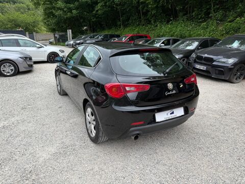Giulietta 1.4 TB 120cv Distinctive 1ère main 2011 occasion 69580 Sathonay-Camp