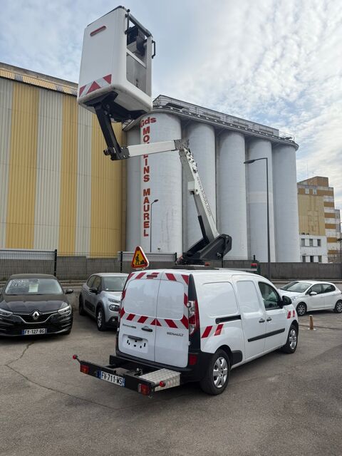 Kangoo Express RENAULT KANGOO 90CV DCI `------ NACELLE 10 M ------- 2020 occasion 13010 Marseille