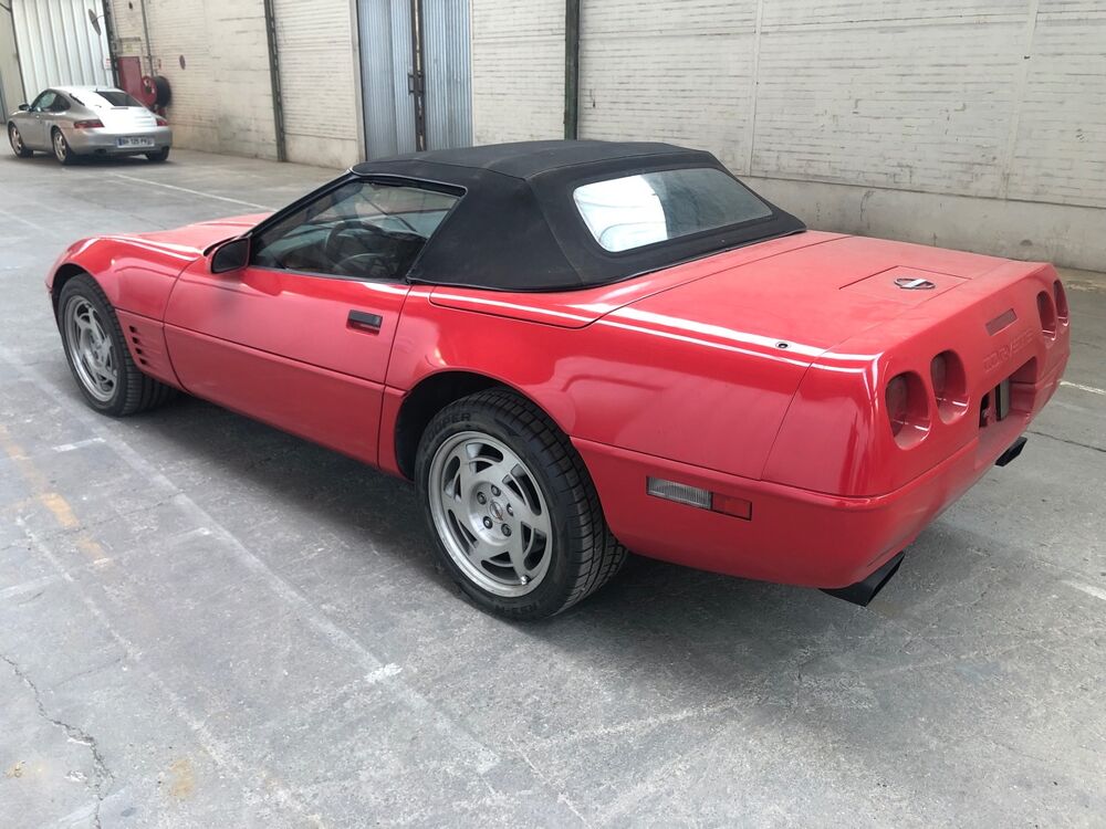 Corvette C4 5.7L V8 BVA DE 1990 - 9900€ 1990 occasion 60300 SENLIS