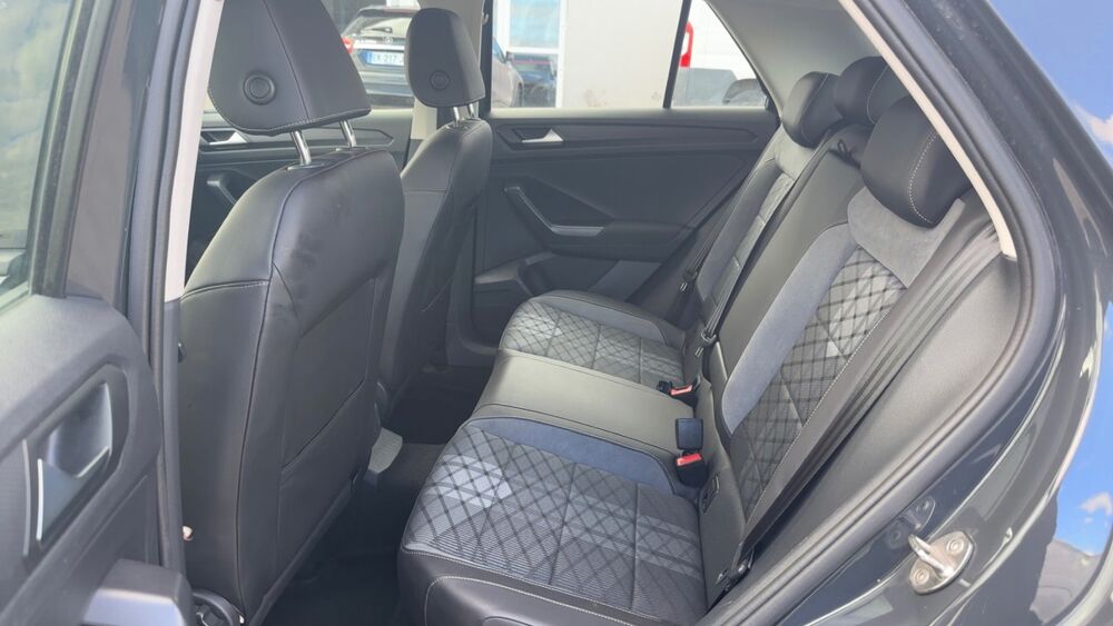Jetta 1.5 TSI 115 PACK R LINE / LINE ASSIST / GRIS NARDO / JA 18 / 2018 occasion 67550 ECKWERSHEIM