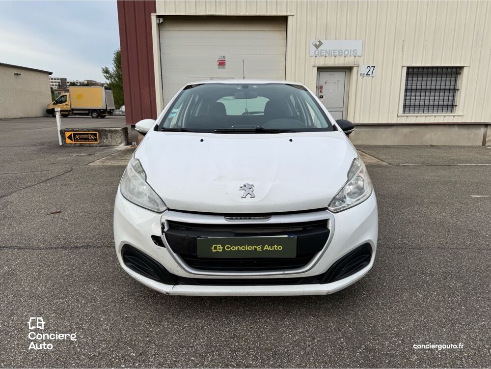 208 1.6 BlueHDI 75 soci&eacute;t&eacute; 2 places / CarPlay / Distribution neu 2016 occasion 69700 Givors