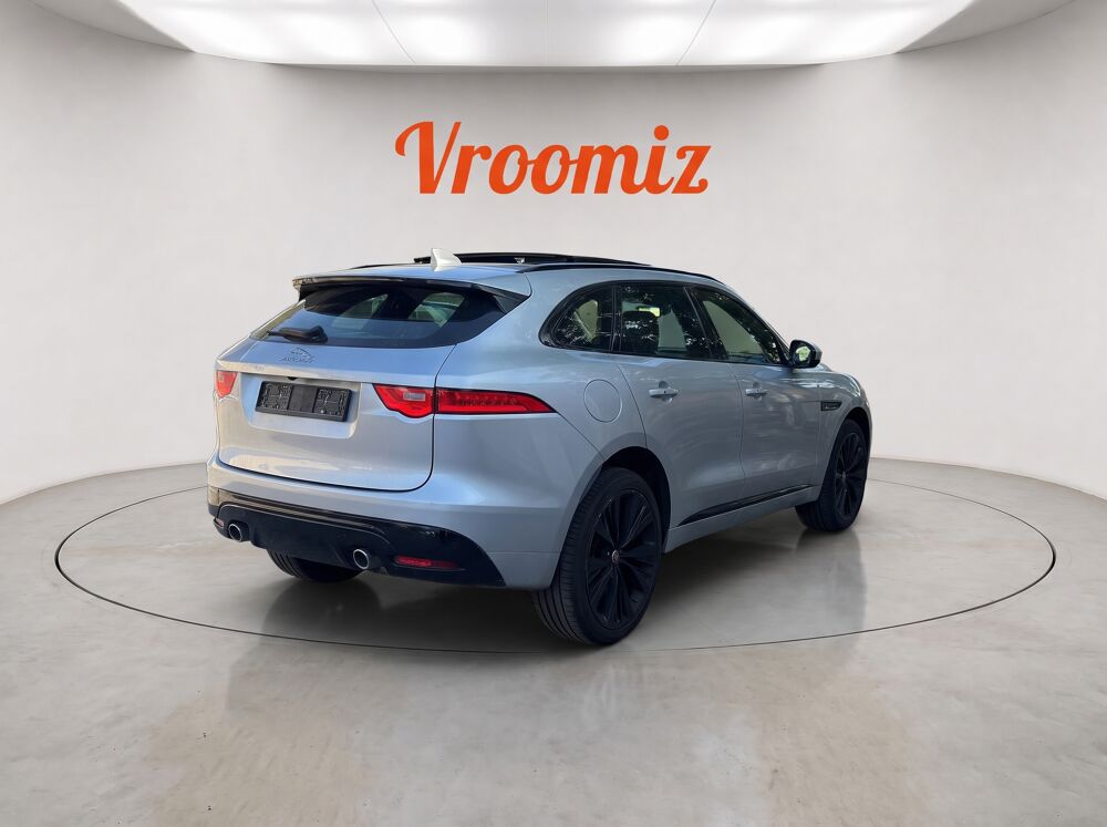 F-PACE 3.0D S BVA R-SPORT DYNAMIC 300 CARNET DISPO + SUIVI SOLIDE 2017 occasion 69330 MEYZIEU