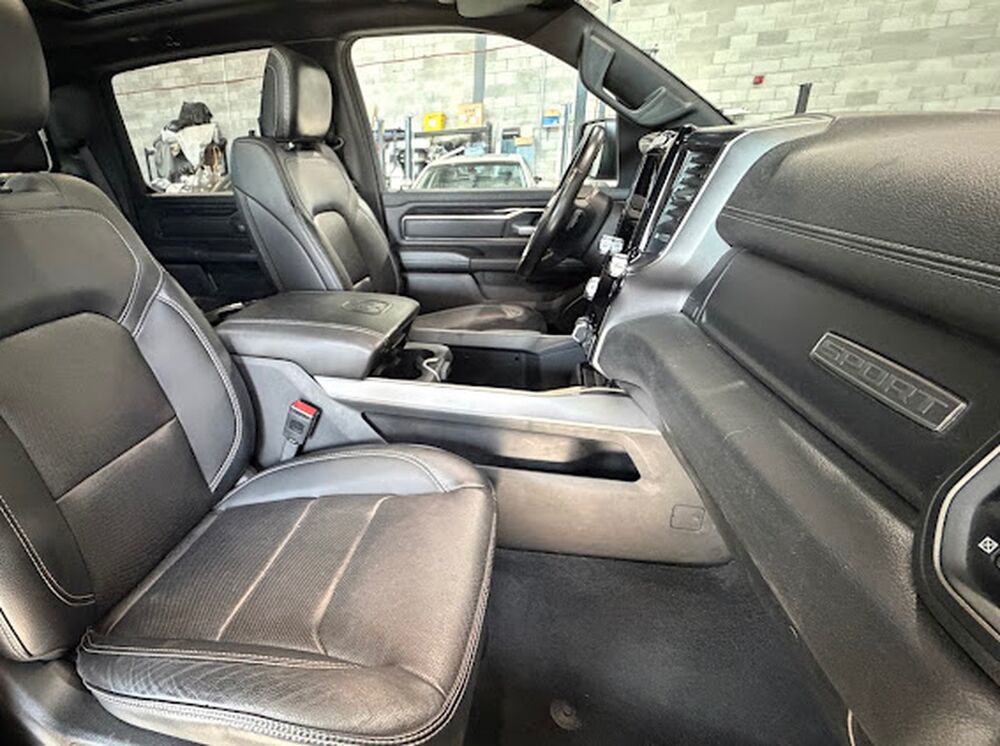 RAM 5.7L V8 HEMI 395 SPORT - CUIR - TOIT PANO - 59900€ TTC 2022 occasion 60300 SENLIS