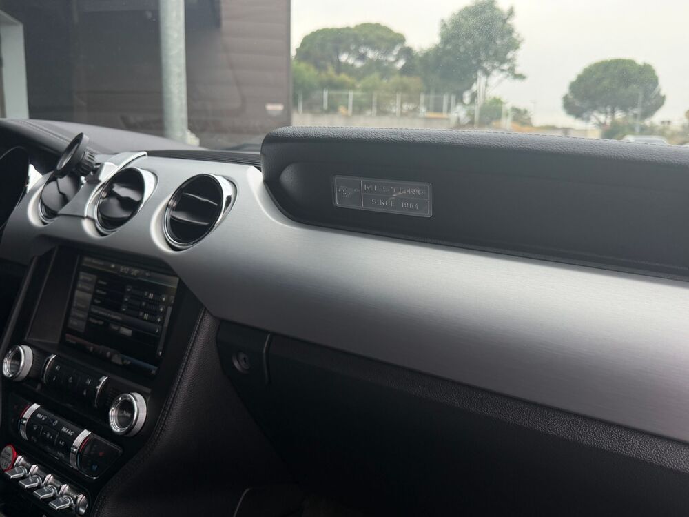 Mustang FASTBACK 5.0 V8 422CH / Mode de conduite et pilotage / Entre 2016 occasion 34500 B&eacute;ziers