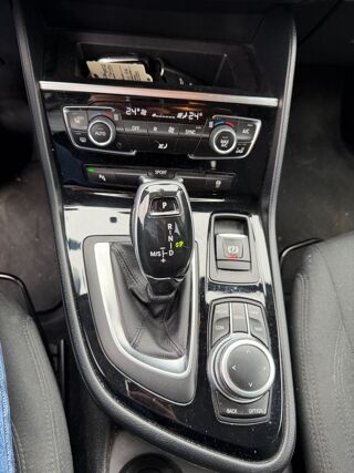 Serie 2 (F45) LCI Active Tourer 216d d 116 12V Steptronic 116cv 2018 occasion 45560 Saint Denis en Val