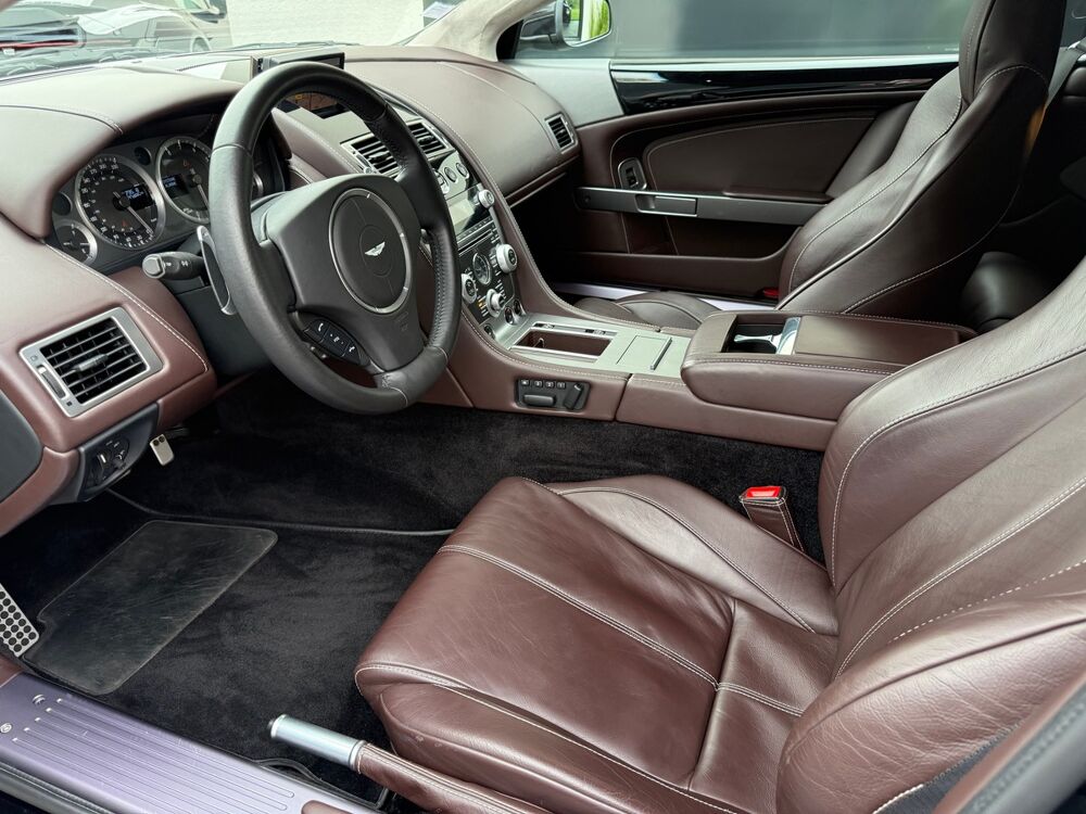 DB9 VOLANTE 5.9L V12 / 20497 KMS 2010 occasion 62780 CUCQ