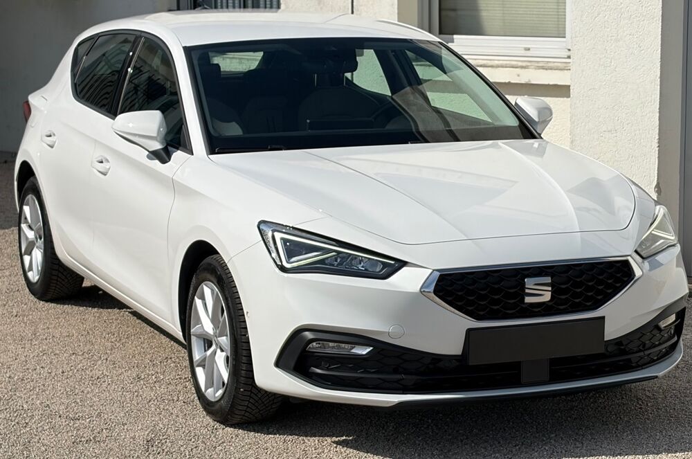 Leon 1.0 etsi 110 CV DSG7 FINITION STYLE / Reprise possible 2022 occasion 45190 Beaugency