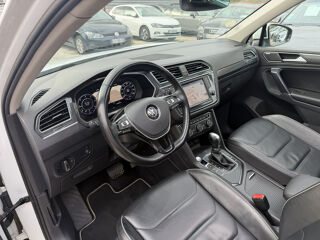 Tiguan II 2.0 TDI 150 8CV R-LINE DSG7 2017 occasion 95480 Pierrelaye