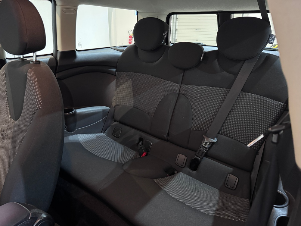 Clubman COOPER R55 122CV BVM 2013 occasion 17000 La Rochelle