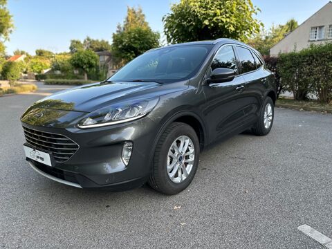Ford Kuga Titanium 2.5 190cv 2023 hybrid Flexifuel &Eacute;thanol BVA 2023 occasion Montfort l'Amaury 78490