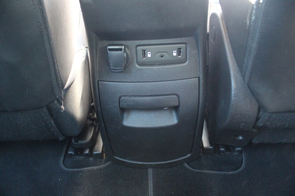 Grand scenic IV IV 1.3 TCE 140 ch ENERGY LIMITED EDC 7 + ATTELAGE / CARPLAY 2019 occasion 34430 Saint-Jean-de-V&eacute;das