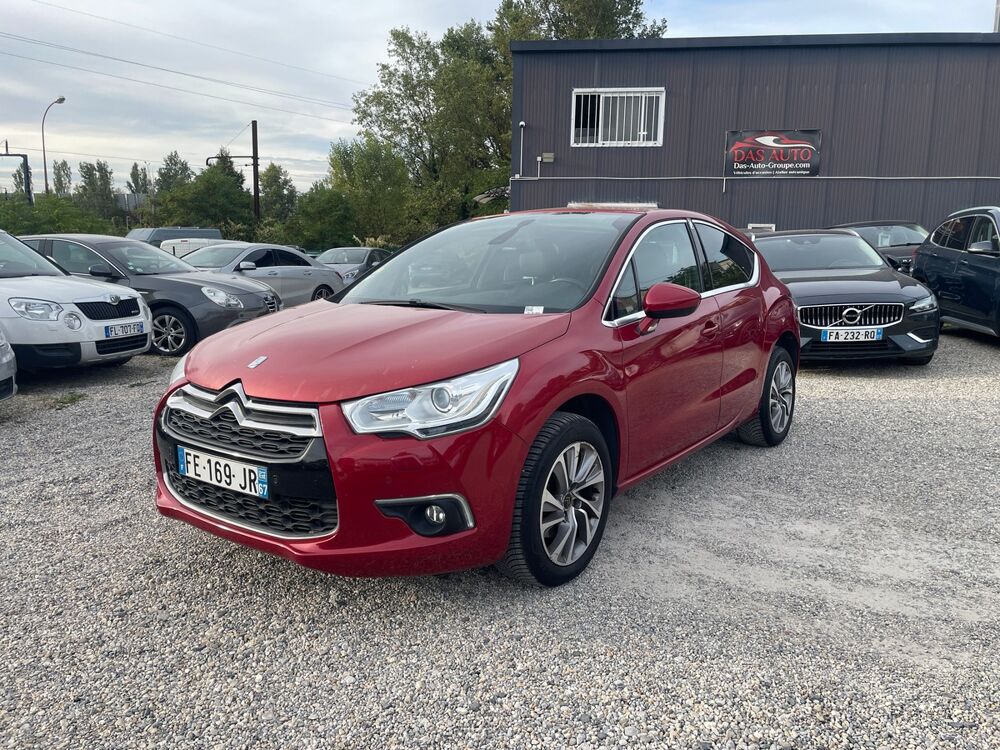 DS4 2.0 hdi 163ch Sport Chic 2 / Bluetooth / Si&egrave;ges massant / GP 2014 occasion 69320 FEYZIN