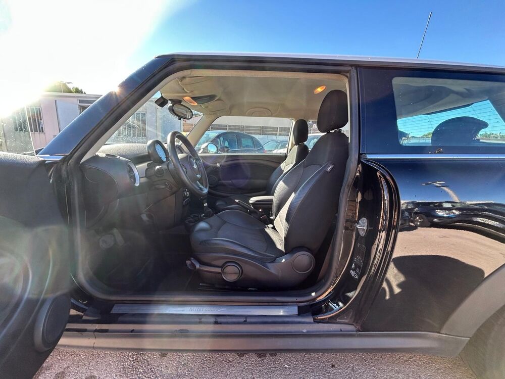 MINI COUPE 2 (R56) LCI Cooper D 2.0 D 16V 112 cv * Chaine de distributi 2014 occasion 34770 Gigean