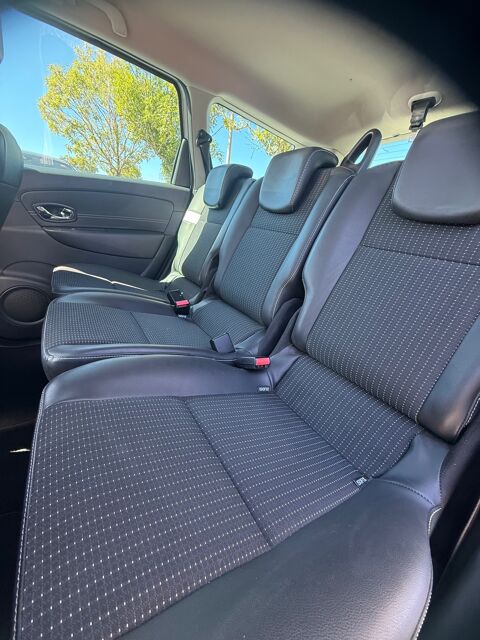 Grand scenic IV III - 1.5 DCi 110cv - eco2 2014 occasion 45560 Saint-Denis-en-Val