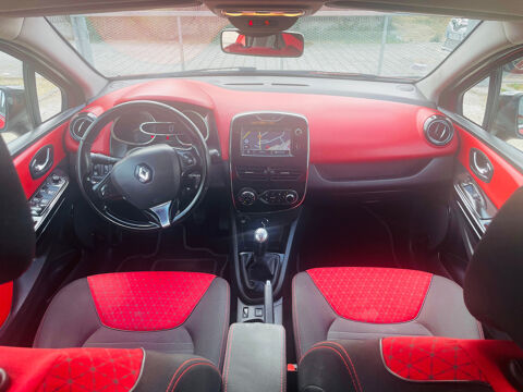 Clio 4 Estate - 1.5 DCI 90 CH FAP ENERGY ECO2 90G 2013 occasion 41000 BLOIS