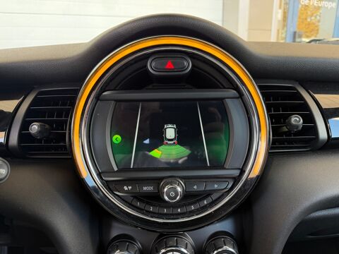 MINI COUPE 3 (F56) 3 Portes One 1.5 i DCT7 102 cv Bo&icirc;te auto - Toit ouv 2018 occasion 95190 Goussainville